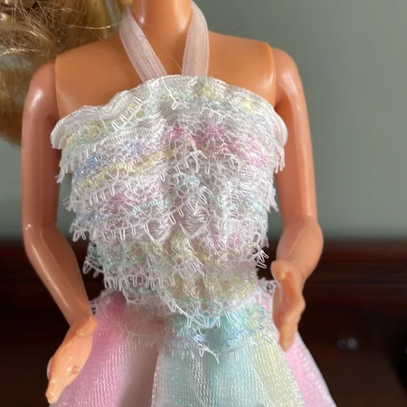 Vintage 1980 Happy Birthday Barbie. - Picture 6 of 16